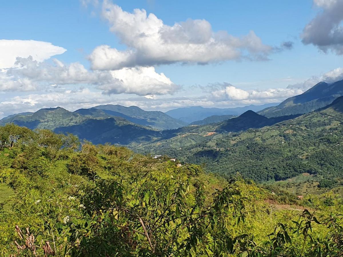 Ecofinca Fuente Alegre Cocorná Kültér fotó